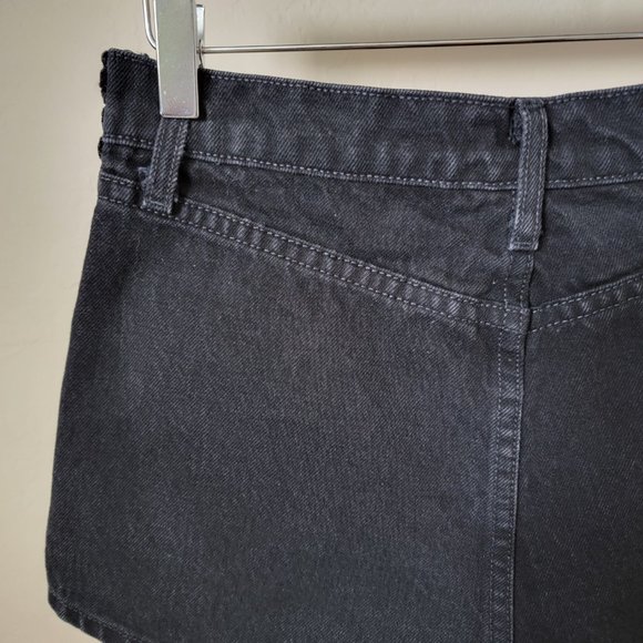 Carmar Titania High Rise Black Denim Jean Chain Shorts - Picture 8 of 16